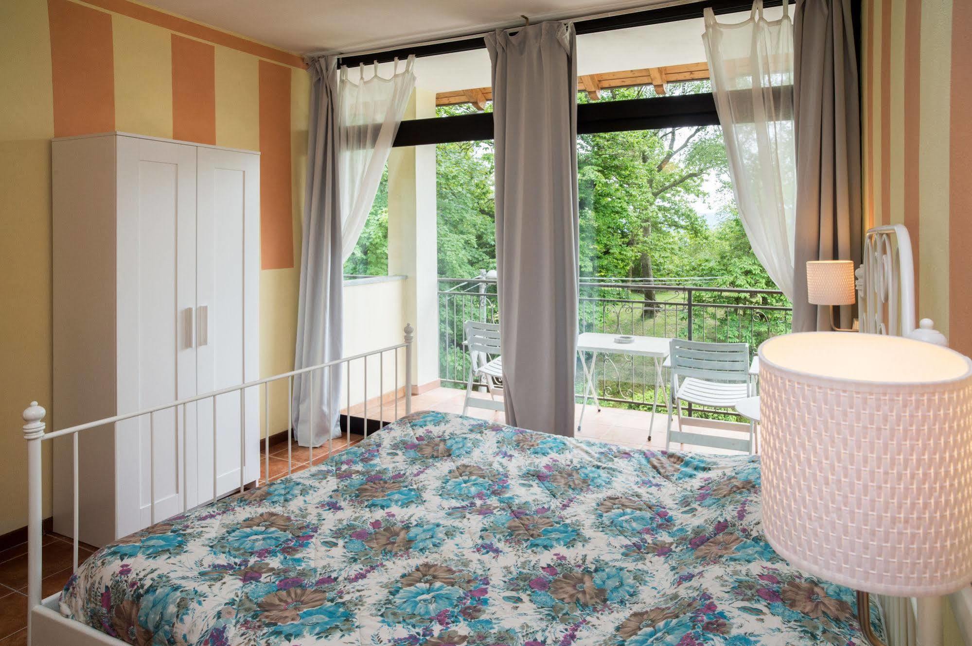 Madonna Della Neve Hotel Петенаско Екстериор снимка