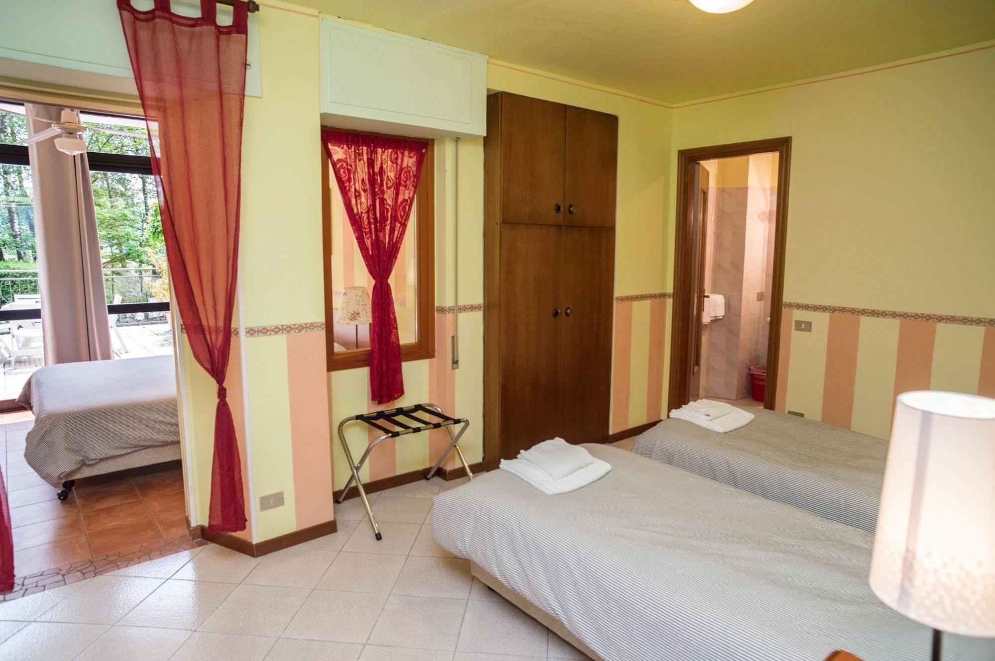 Madonna Della Neve Hotel Петенаско Екстериор снимка